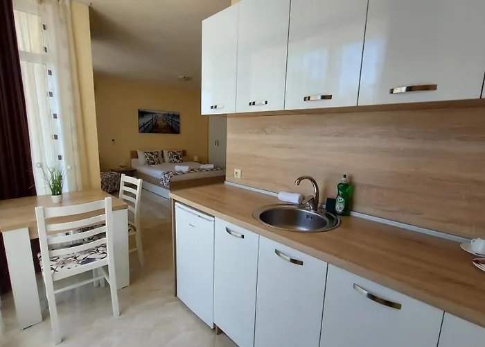 Aparthotel Olympia Complex Ravda