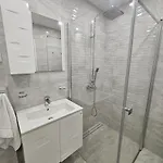 Olympia Complex מלון דירות 2*