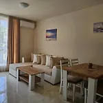 מלון דירות Olympia Complex 2*