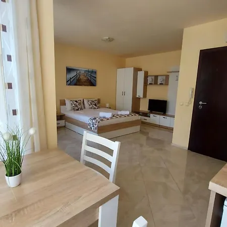 Hotel apartamentowy Olympia Complex 2*