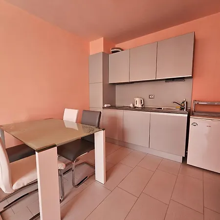 комплекс олимпия бийч Апартхотел