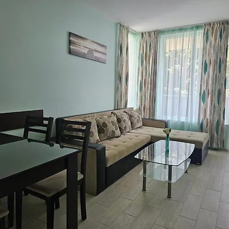 Hotel apartamentowy Olympia Complex Rawda