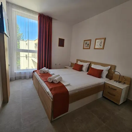 Olympia Complex Appart hôtel 2*
