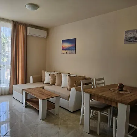 Aparthotel Olympia Complex 2*