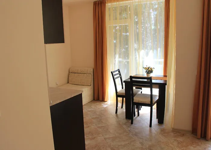 Olympia Complex Aparthotel