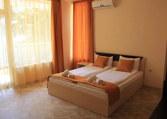 Aparthotel Olympia Complex 2*